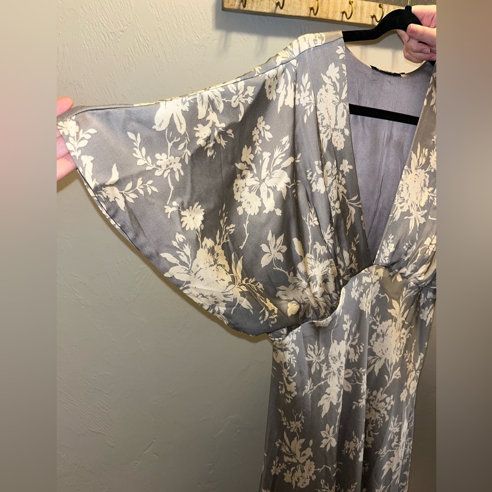 Abercrombie & Fitch Olive Green Floral Maxi Dress - Picture 6 of 10